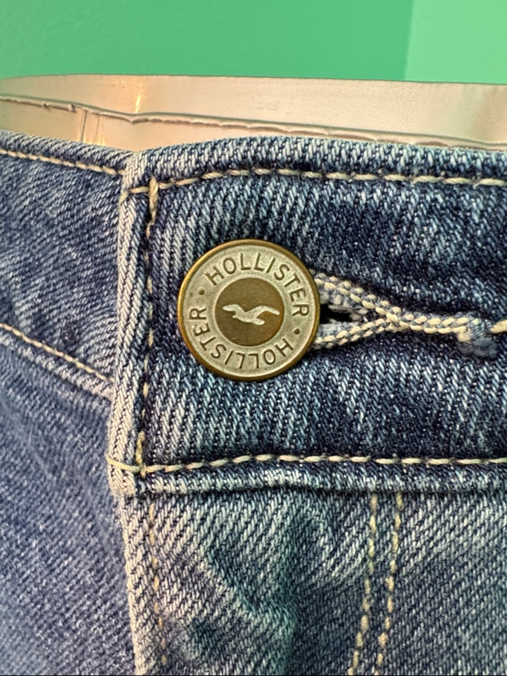 Hollister Ultra High Rise Mom Jean Patchwork Ankle Jeans - Picture 3 of 12